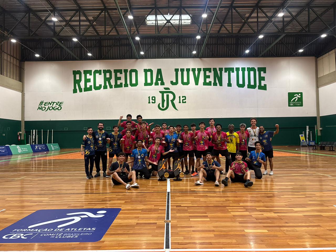 <font dir="auto" style="vertical-align: inherit;"><font dir="auto" style="vertical-align: inherit;">CHCC - </font></font>Transformar a vida de crianças, adolescentes e adultos através do esporte. Campeonato Estadual
